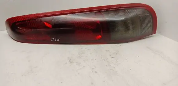 Nissan X-Trail T30 Rear/tail lights