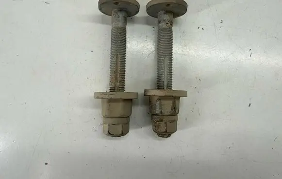 Chrysler Pacifica Rear suspension camber bolt 68292141AA 06507180AA 06511391AA