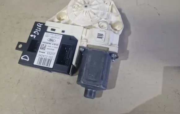 Ford Focus Front door window regulator motor 7M5T14B533CC 5WK11584E
