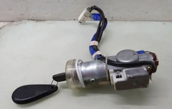 Subaru Forester SG Ignition lock 