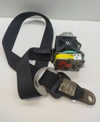 Toyota Verso Front seatbelt 732100F053