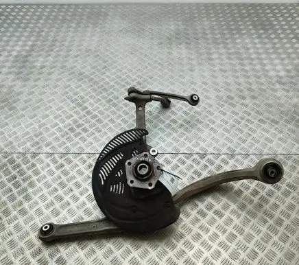 Audi A4 S4 B9 8W Front wheel hub 8W0407241F 8W0407559