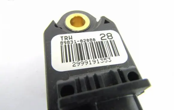 Toyota Auris 150 Airbag deployment crash/impact sensor 8983102080