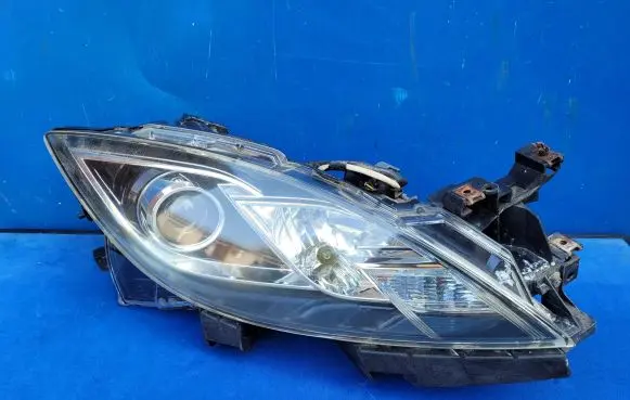 Mazda 6 Headlight/headlamp