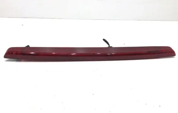 Skoda Kamiq Third/center stoplight 654945097A