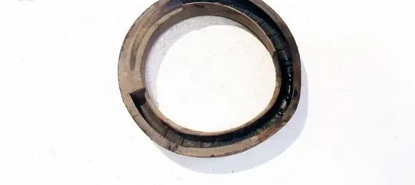 Volvo S60 Front coil spring rubber mount 9157503