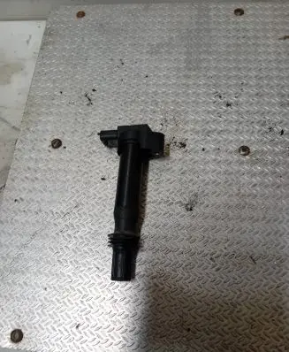 Citroen C4 Cactus High voltage ignition coil 9675390980 28276583