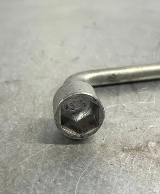 Nissan X-Trail T31 Wheel nut wrench 99545-8J000