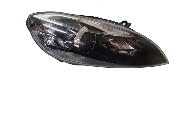 Volvo V40 Headlight/headlamp 31420010 7227200001