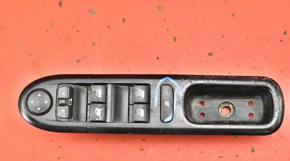 Peugeot 407 Electric window control switch 96468703XT