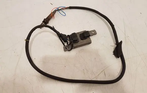Audi A4 S4 B8 8K Lambda probe sensor 8K0907807