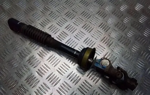 Nissan Navara D40 Steering column universal joint