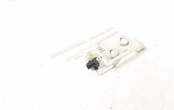Mercedes-Benz GL X164 Radio antenna A1648202175