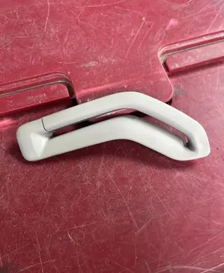 Volvo V70 Seat belt trim 1882