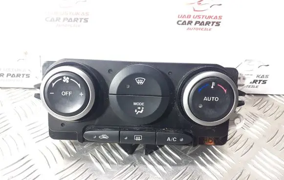 Mazda CX-7 Climate control unit EH70 K1900EH70C04