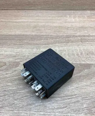 Audi A6 S6 C5 4B Other relay 4B0919471 5KG00656804 387