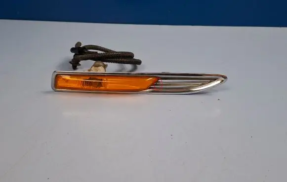 Ford Mondeo MK IV Front fender indicator light 7S7113K354AG