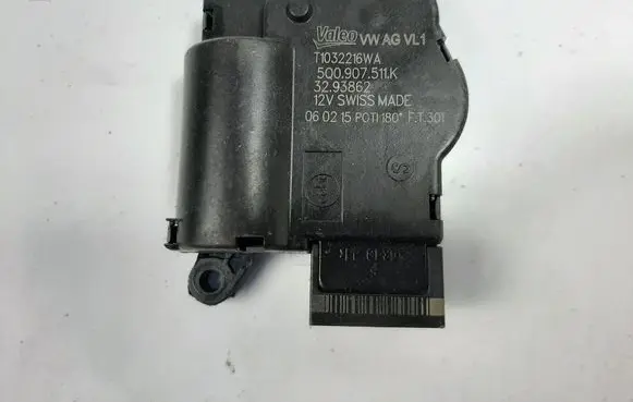 Skoda Octavia Mk3 (5E) Intake manifold valve actuator/motor 5Q0907511K