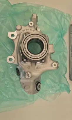 Mercedes-Benz EQC Rear wheel hub spindle/knuckle A2133572600