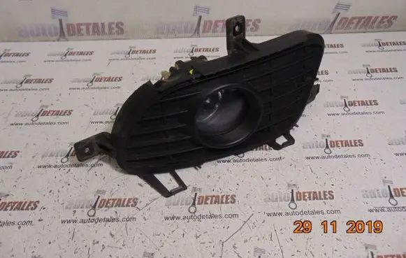 Mercedes-Benz A W169 Front fog light A2518200756