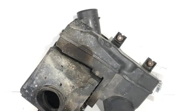 Air filter box