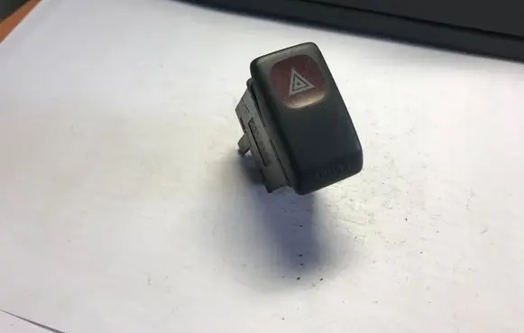 Volkswagen Golf II Hazard light switch 191953235