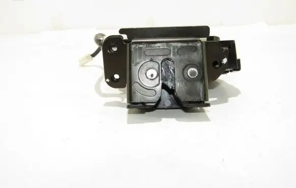 Mazda 2 Tailgate/trunk/boot lock/catch/latch