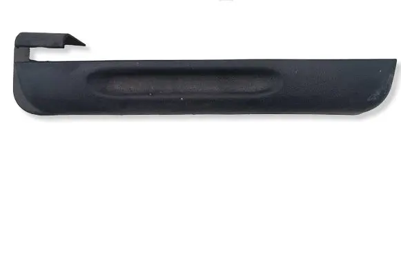 Ford Escort Front door seat control surround trim 95ABA618K88