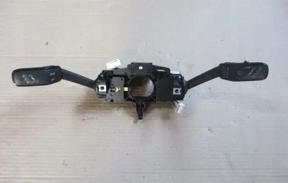 Volkswagen Transporter - Caravelle T1 Central console control unit 5Q0953507CG