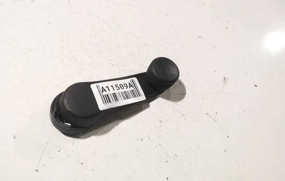 Skoda Octavia Mk2 (1Z) Front door window winding handle 1H0837581D