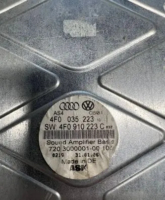 Audi A6 S6 C6 4F Sound amplifier 4F0910223C