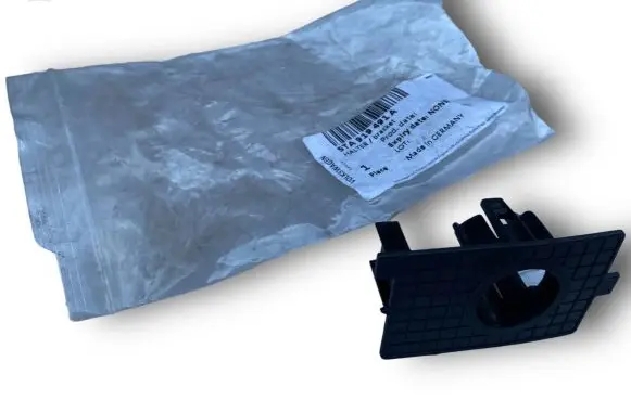 Volkswagen Touran III Front parking sensor holder (PDC) 5TA919491A