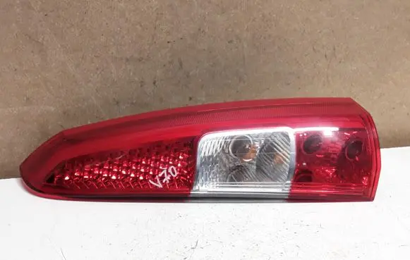 Volvo V70 Rear/tail lights 160986