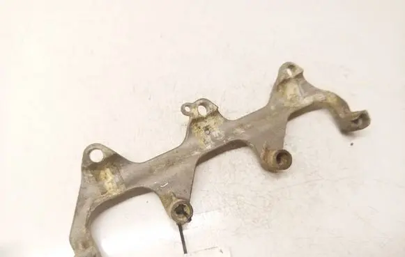 Audi A4 S4 B8 8K Engine mounting bracket 06E133340A