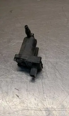 Mercedes-Benz CLK A209 C209 Turbo solenoid valve A2038000478 NW0746