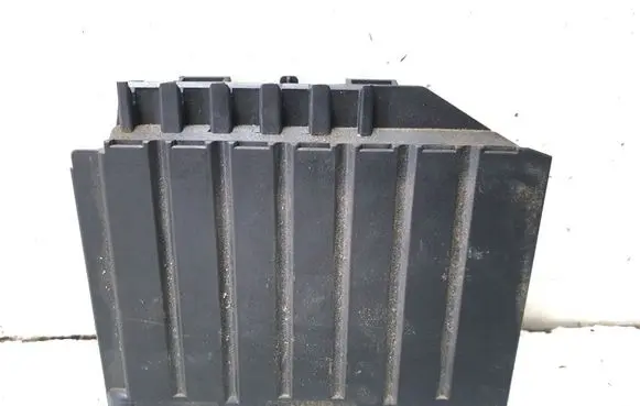 Volvo XC70 Fuse box cover 8G9T14A076MB