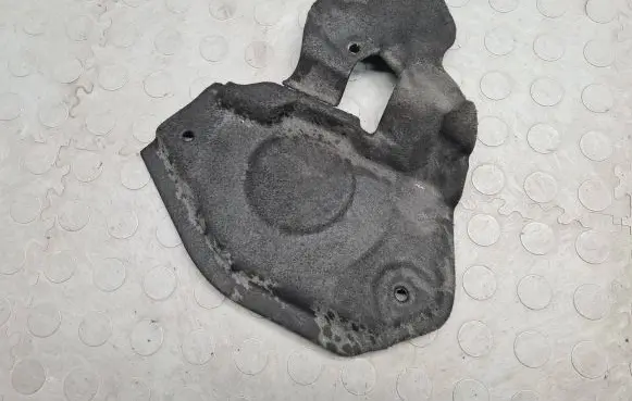 BMW 3 F30 F35 F31 Heat shield in engine bay 8650858