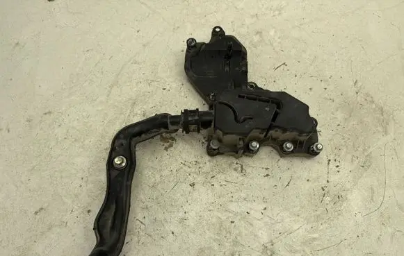 Ford Fusion II Oil breather separator DS7G6A785BA DS7Z6A785C DS7Z6A785A
