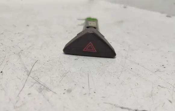 Volvo S60 Hazard light switch