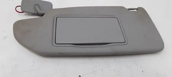 Volvo V70 Sun visor