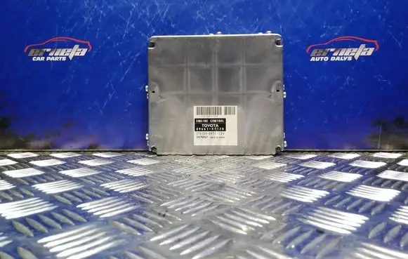 Toyota Prius (XW20) Engine control unit/module 8966147120 2751005471