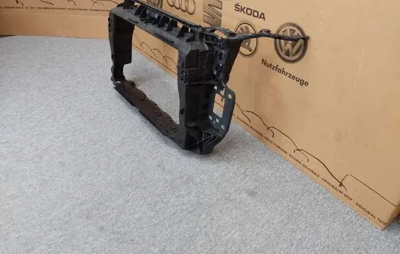 Audi Q3 F3 Radiator support slam panel bracket 83A805594J 83A.805.594.J 83A805594