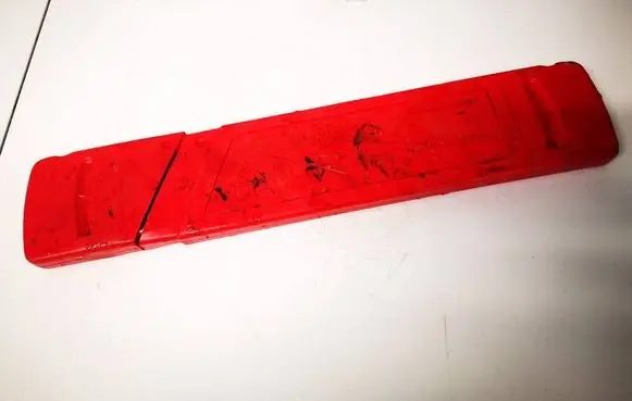 Hyundai Santa Fe Emergency warning sign 27R03278