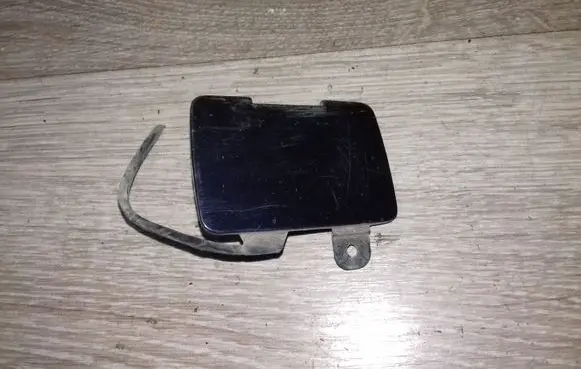 Volvo V70 Front tow hook cap/cover 9190320