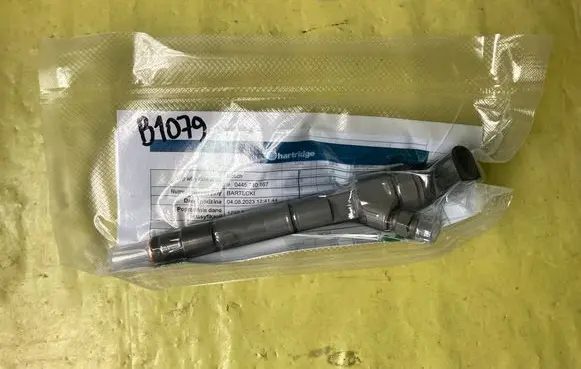 Mercedes-Benz B W245 Fuel injector A6400700787 0445110167