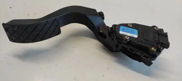 Audi A6 S6 C5 4B Accelerator throttle pedal 8D1723523G 6PV00777006 L024699
