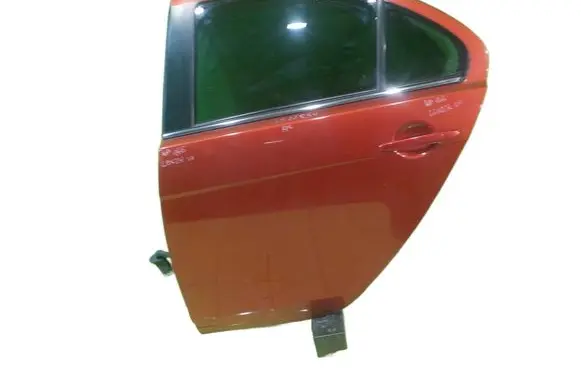 Mitsubishi Lancer VIII Rear door LEWE