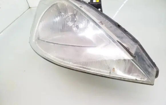 Ford Focus Headlight/headlamp XS4113005PM