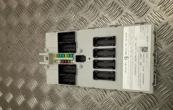 BMW 2 F45 Comfort/convenience module 6825531