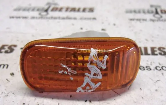 Honda Jazz Front fender indicator light